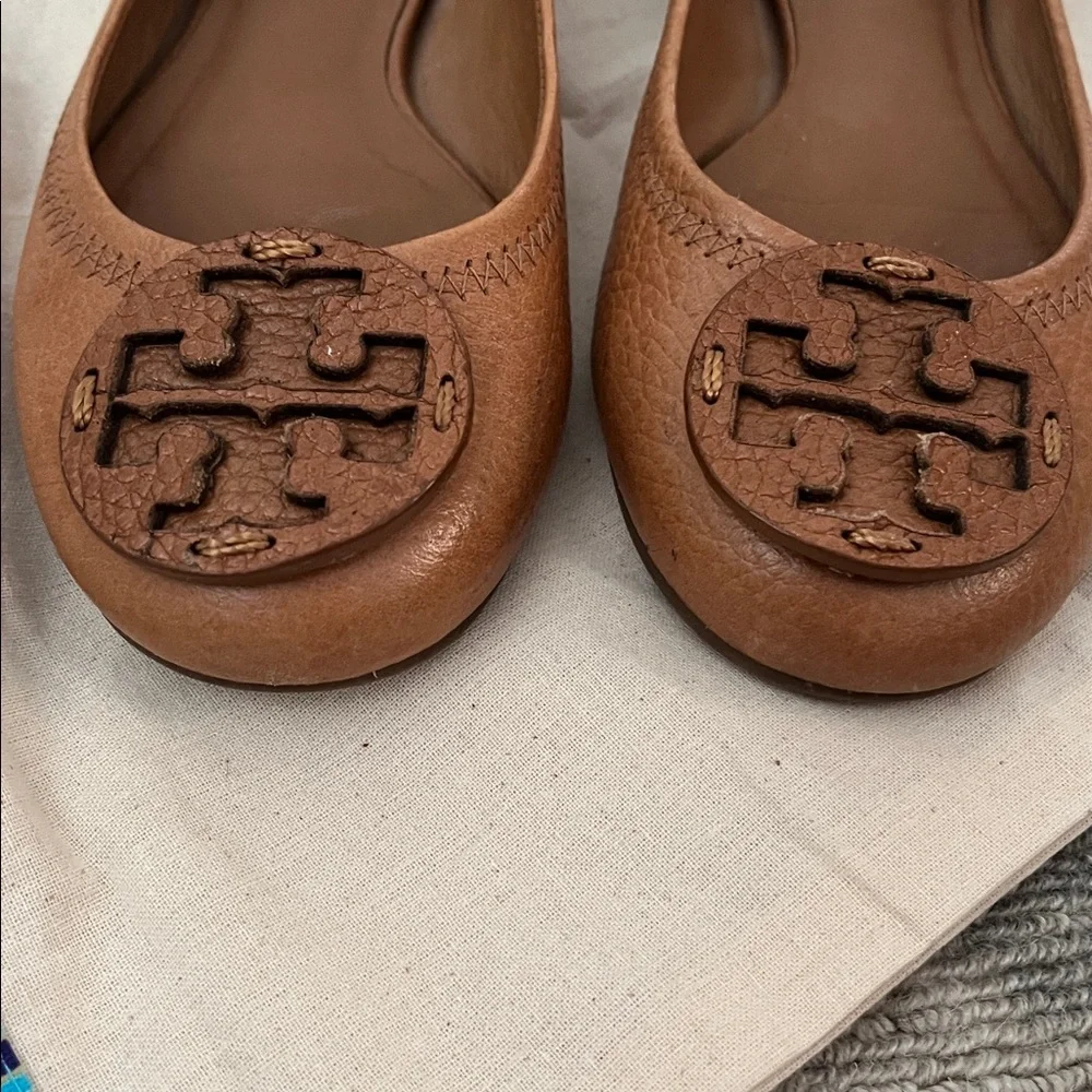 Tory Burch | Reva Ballet Flats | size 5 | Royal Tan Leather - Picture 3 of 8